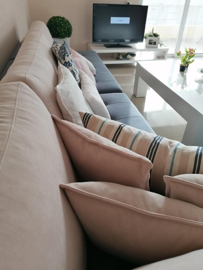 סרנדה Marianna'S Luxury Apartment מראה חיצוני תמונה