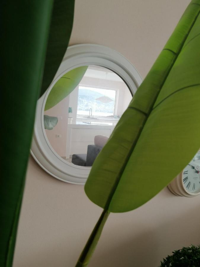 סרנדה Marianna'S Luxury Apartment מראה חיצוני תמונה